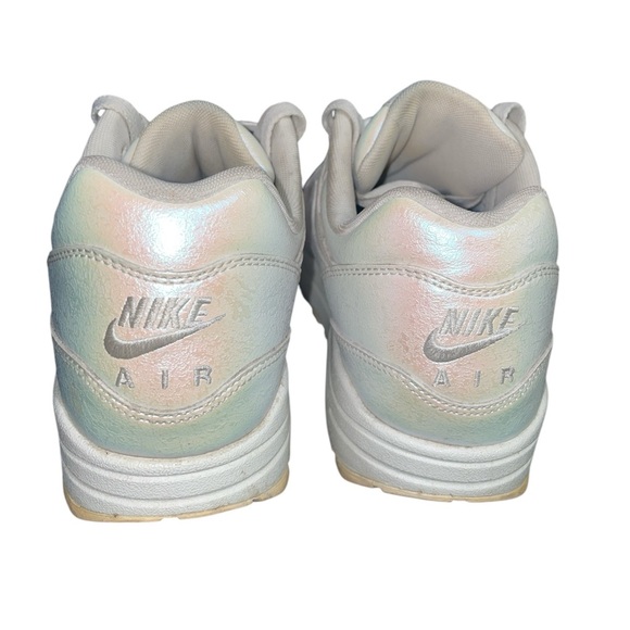 Nike Women's Iridescent AirMax - Picture 4 of 5